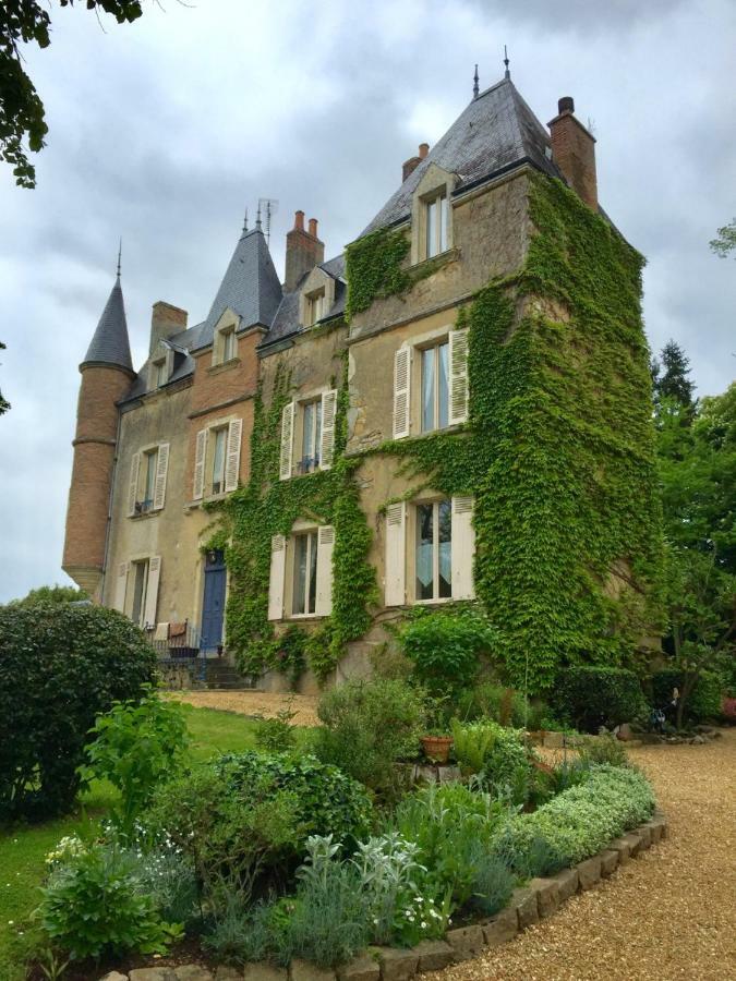 France Petit Chateau Loué Eksteriør bilde